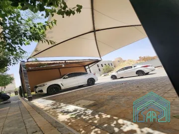 أسعار مظلات السيارات في السعودية 2025: جدول شامل بالتفاصيل