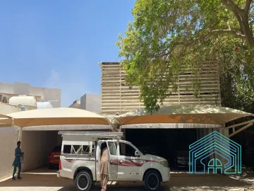 أنواع مظلات السيارات: دليل شامل لاختيار الأنسب