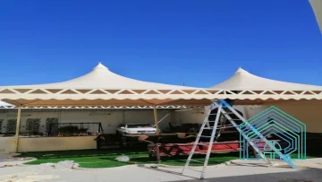 مظلات هرميه