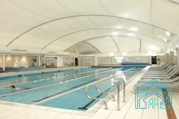 مظلات مسابح