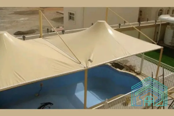 مظلات مسابح