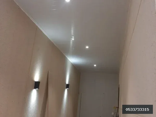 هناجر — ساندوتش بانل في جدة
